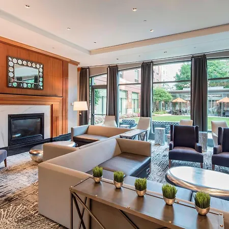 Courtyard By Marriott Boston Brookline Hotel
